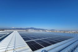神奈川県平塚市　自家消費型太陽光発電設備設置工事
