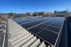 九州地方　１６店舗自家消費型太陽光発電設備設置工事