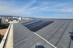 東京都青梅市　自家消費型太陽光発電設備設置工事